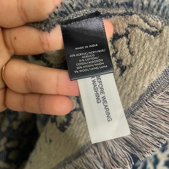 Ann Taylor Womens Pancho Size OS Animal Print Asymmetrical Hem Open Front Wrap - Picture 4 of 12